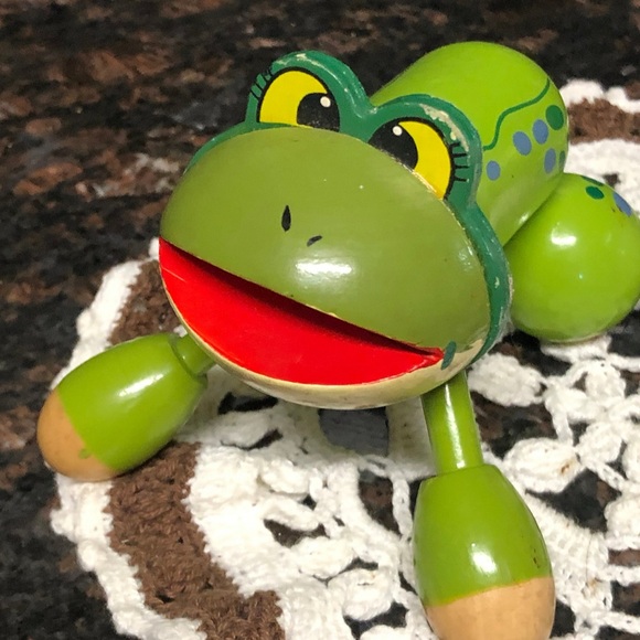 Vintage Wooden Toys Frog and Rabbit Bunny Cute Retro Toys - Picture 2 of 9